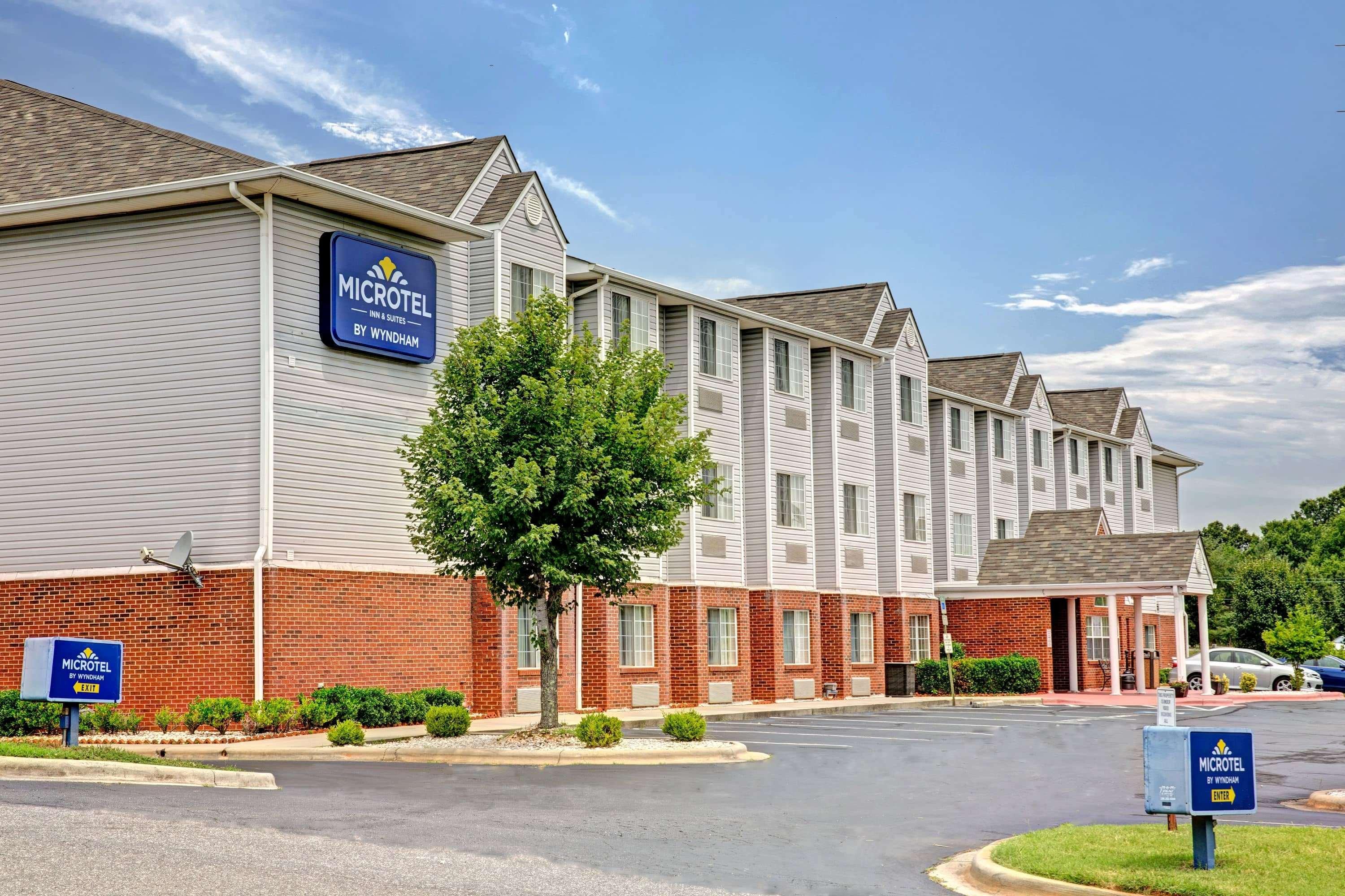 Microtel Inn & Suites By Wyndham Statesville Ngoại thất bức ảnh