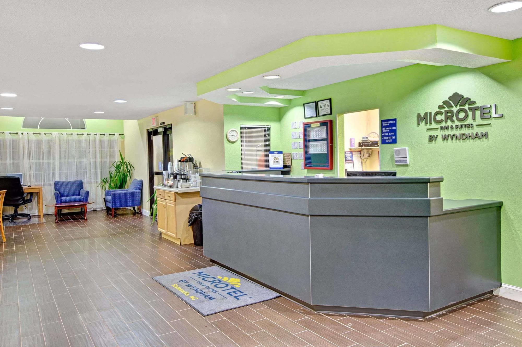 Microtel Inn & Suites By Wyndham Statesville Ngoại thất bức ảnh